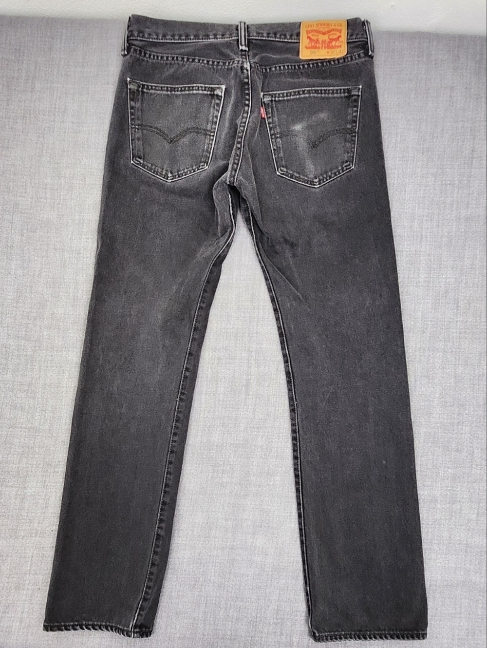 Levi's  501 Button Fly 100% Cotton Black Distressed Denim Jeans 32 ×32 - Picture 4 of 12